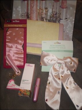 Lancome Cosmetic Bag Bundle